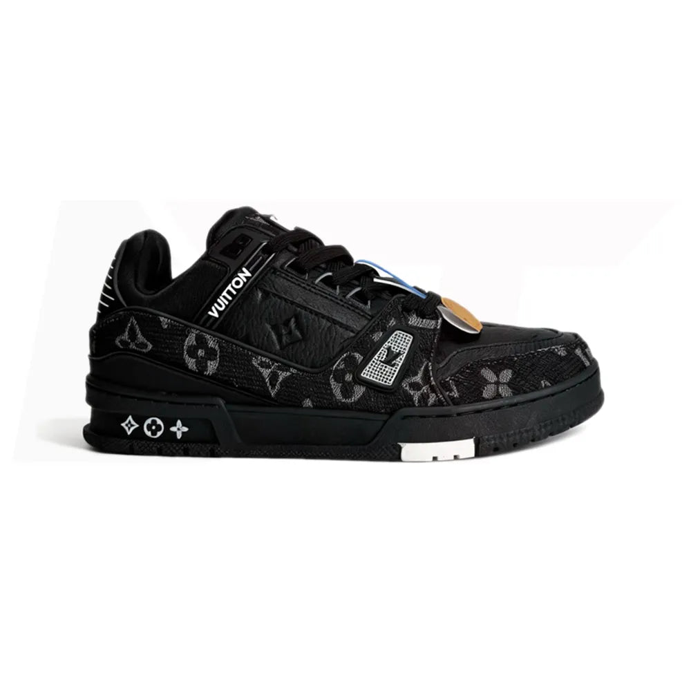 LV TRAINER - DENIM BLACK EMBOSED