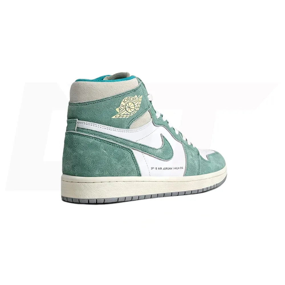 AJ1 RETRO HIGH - HYPER GREEN