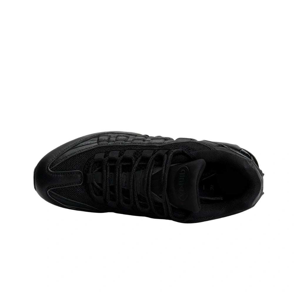 AM 95 - TRIPLE BLACK
